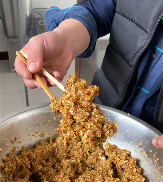 包子機(jī)廠家到底會不會餡料技術(shù)