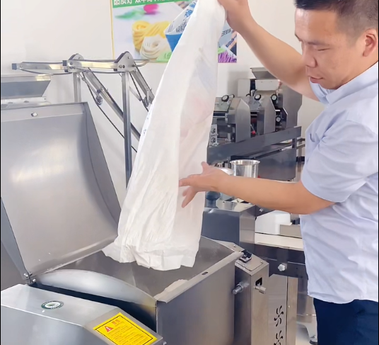 怎么用包子機(jī)做速凍生坯包子