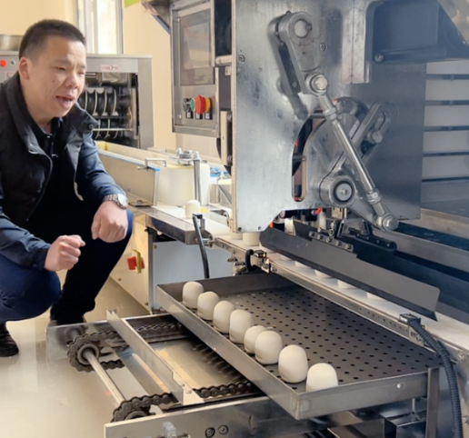 三好饅頭機(jī)流水線(xiàn)