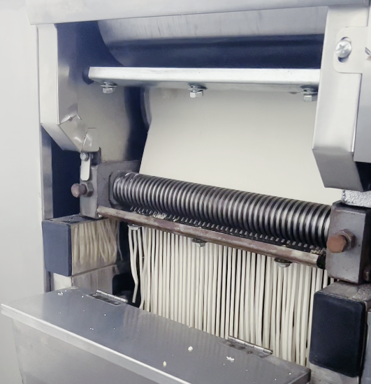 面條機(jī)怎么壓面條